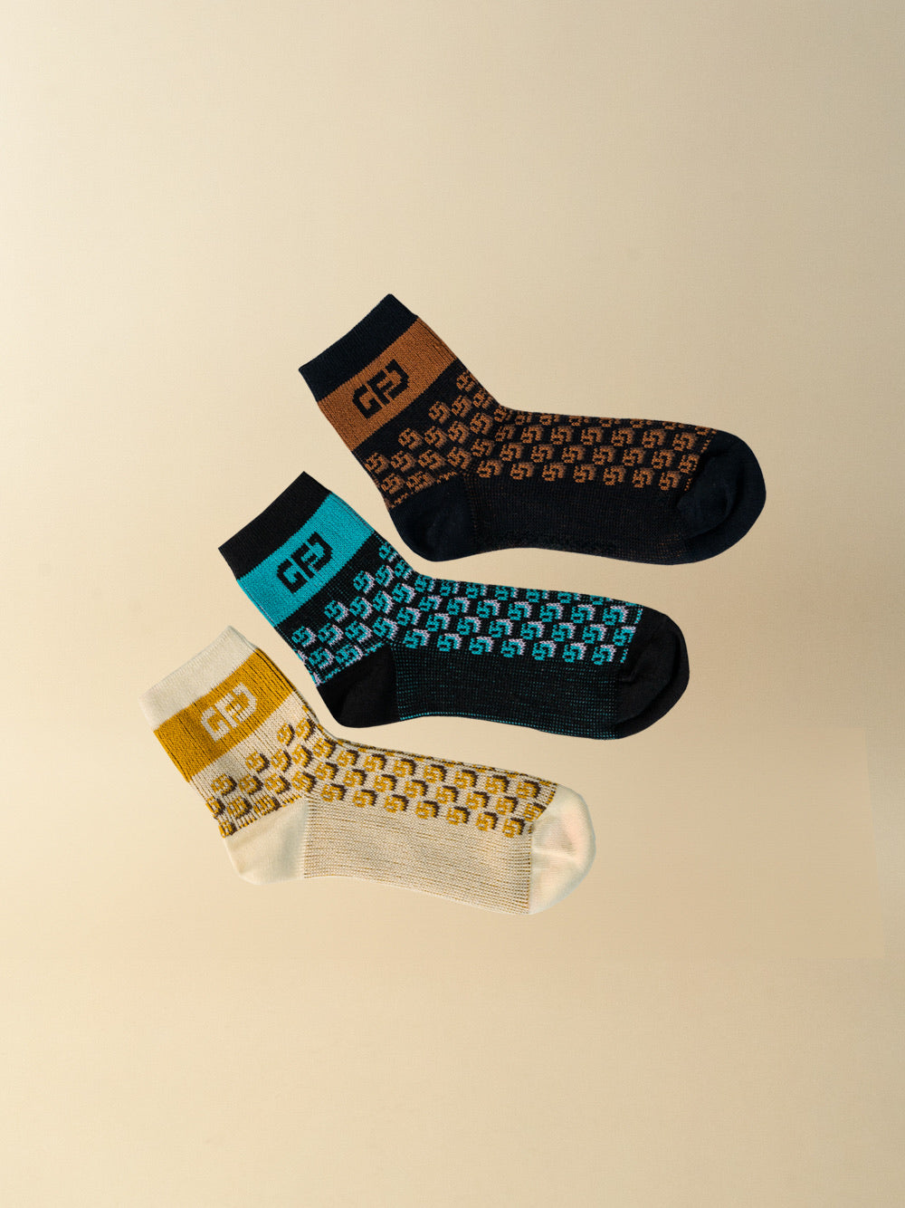 JACQUARD ANKLE HIGH SOCKS